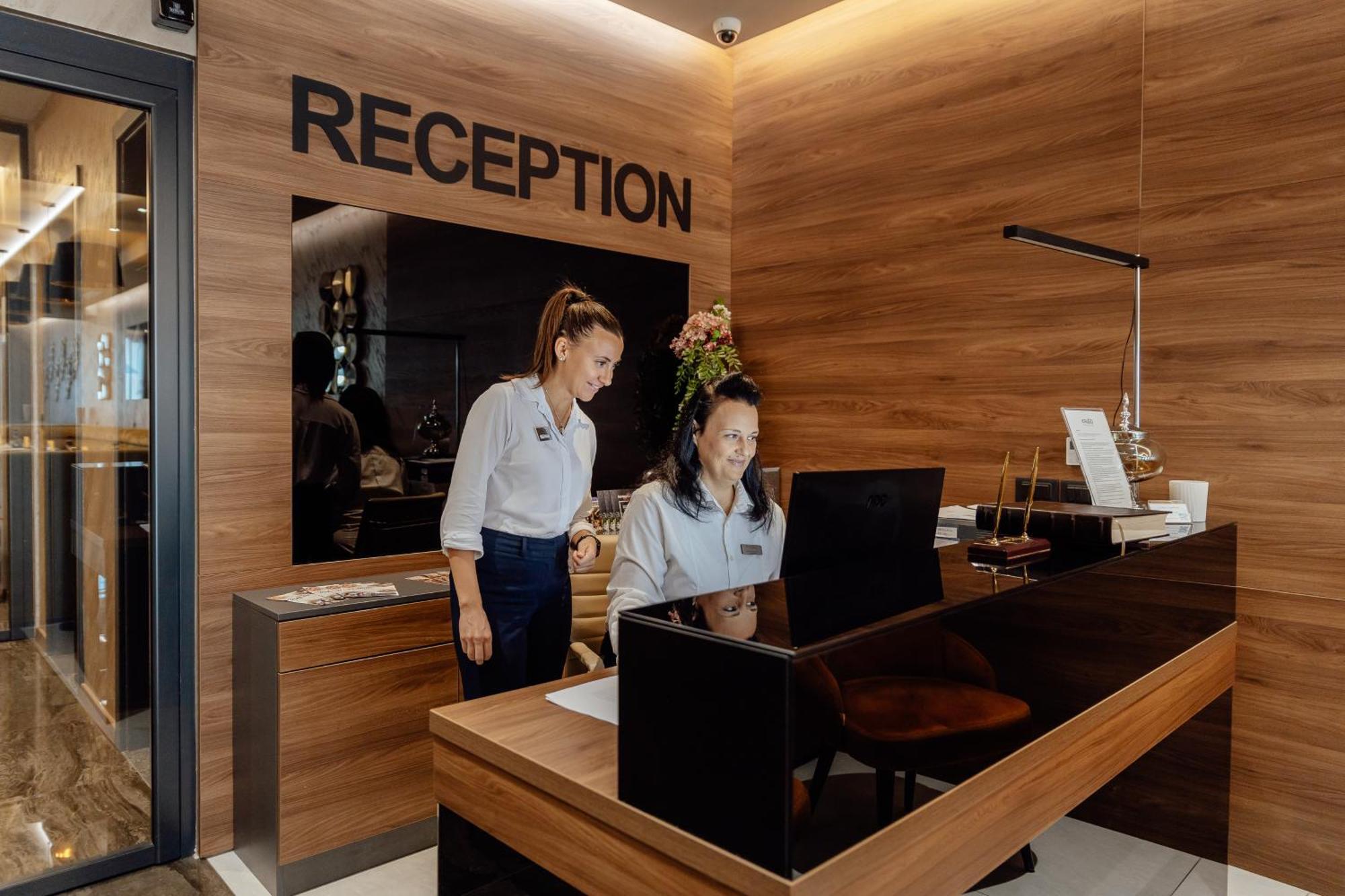 Garni Hotel Kruso 赫尔采格诺维 外观 照片